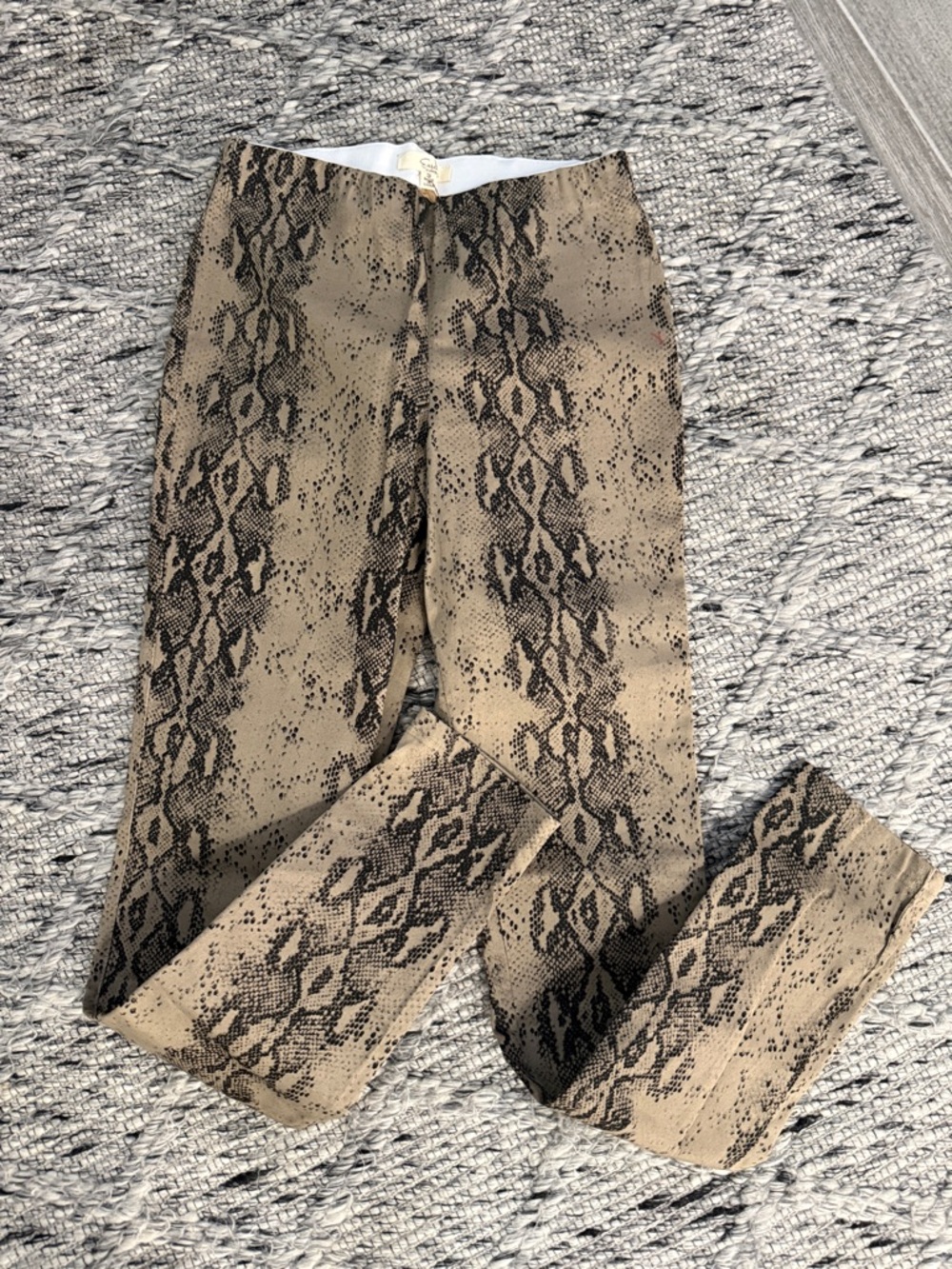 NWT Easel Pants
